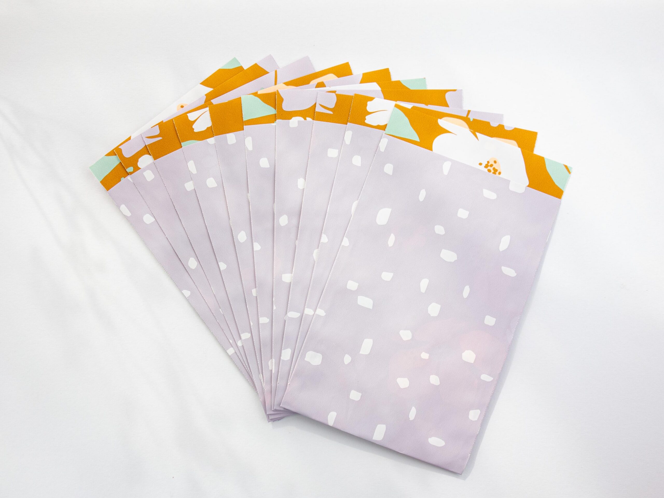 Papiertüten Lila Dots 12x19 cm