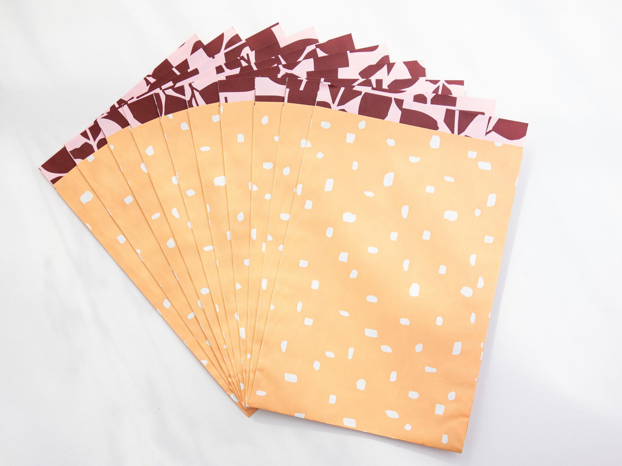 Papiertüten Abstrakte Dots 17x25 cm – Bild 2