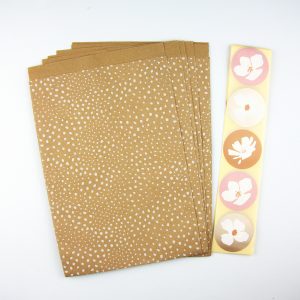 Set Kraftpapier mit Punkten