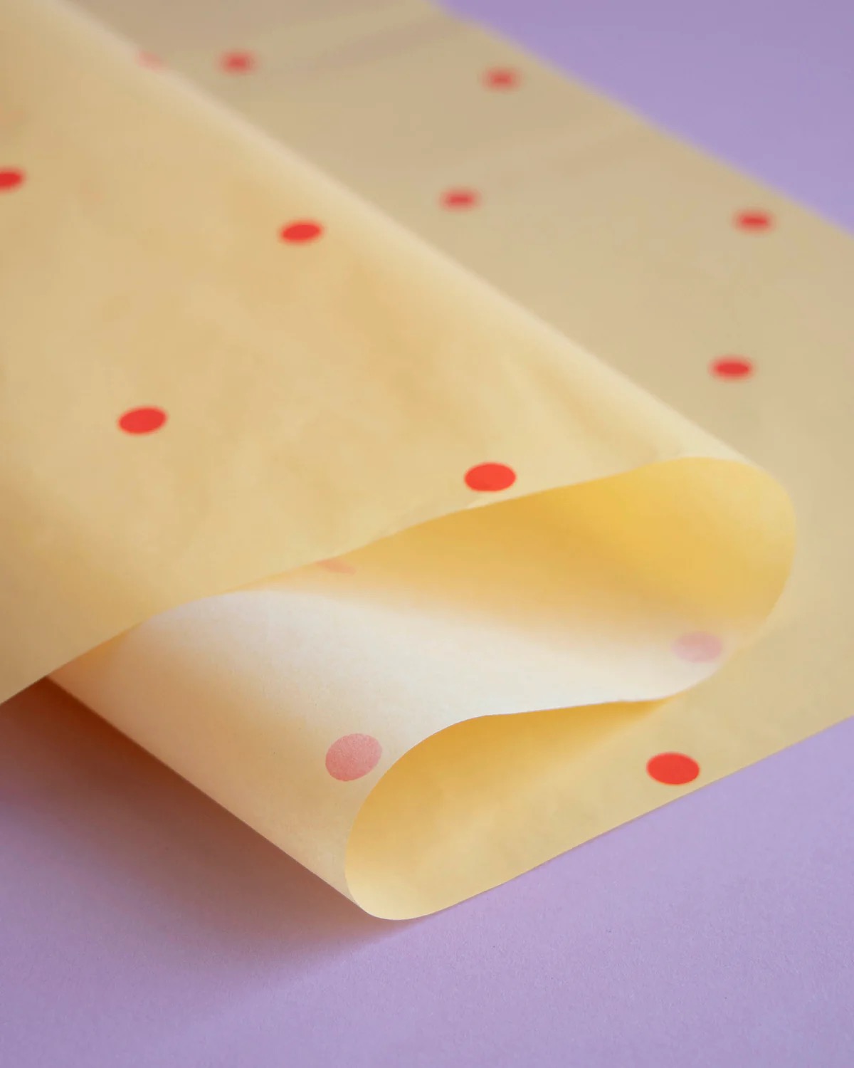 Seidenpapier Orange Punkte auf Gelb 50x70 cm